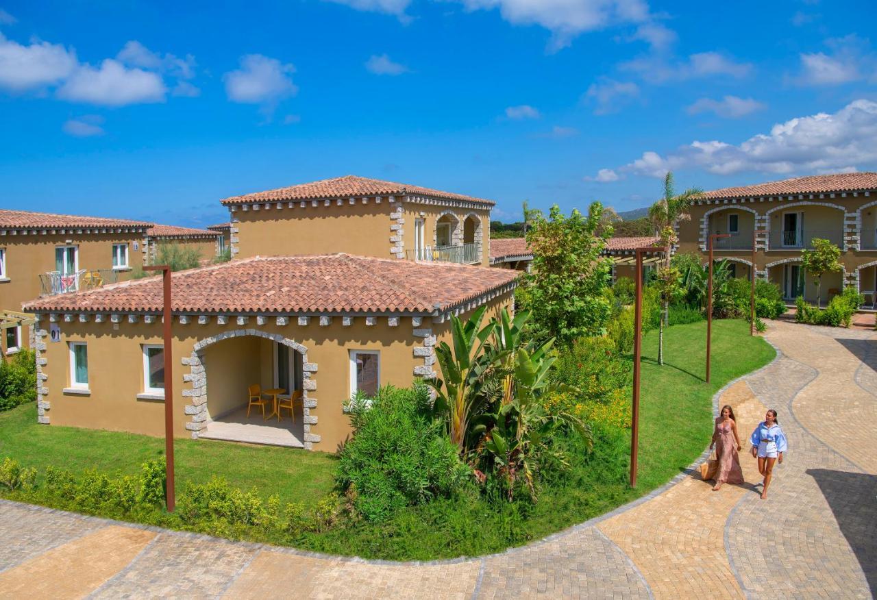 Is Serenas Badesi Resort Екстериор снимка